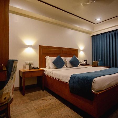 Hotel Punjab Palace Rāipur Esterno foto