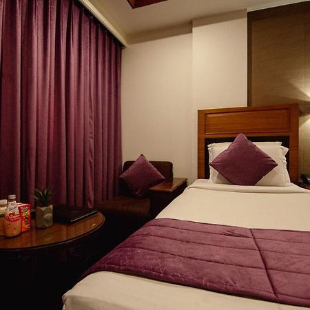 Hotel Punjab Palace Rāipur Esterno foto