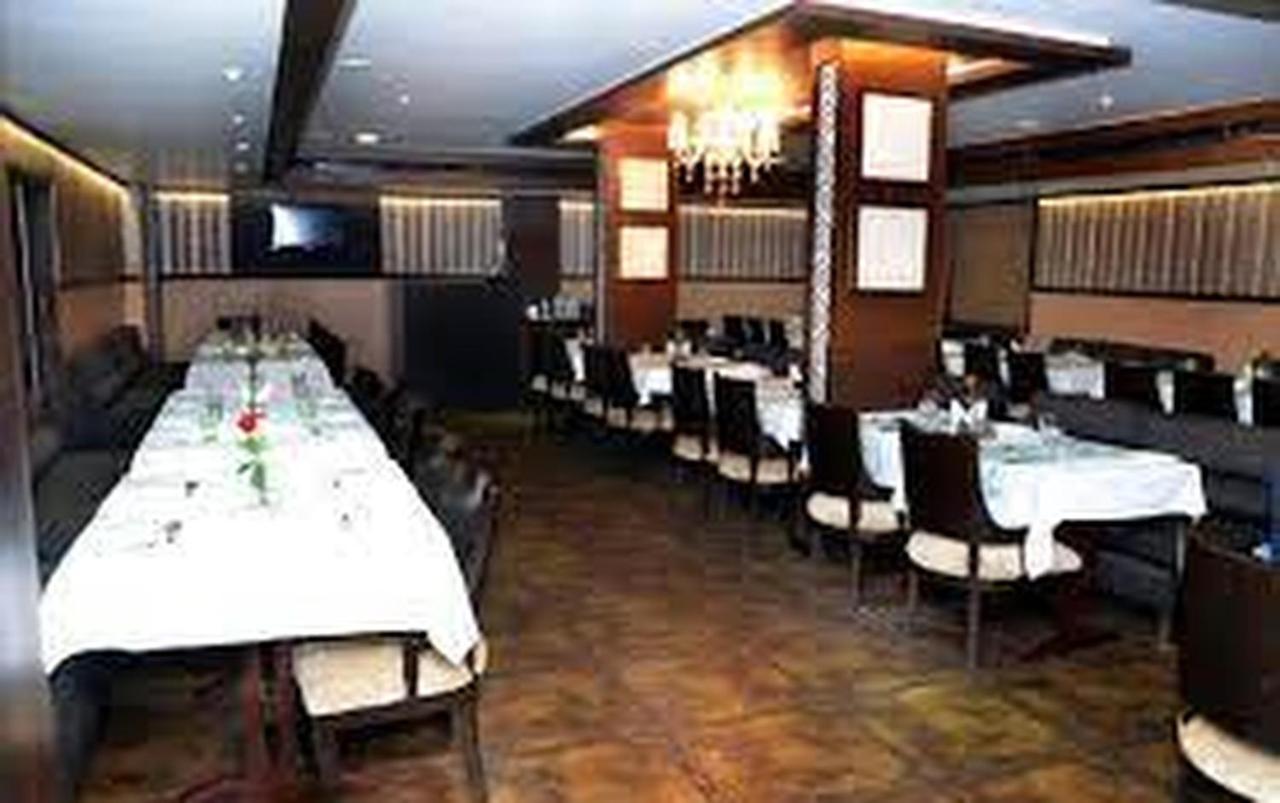 Hotel Punjab Palace Rāipur Esterno foto