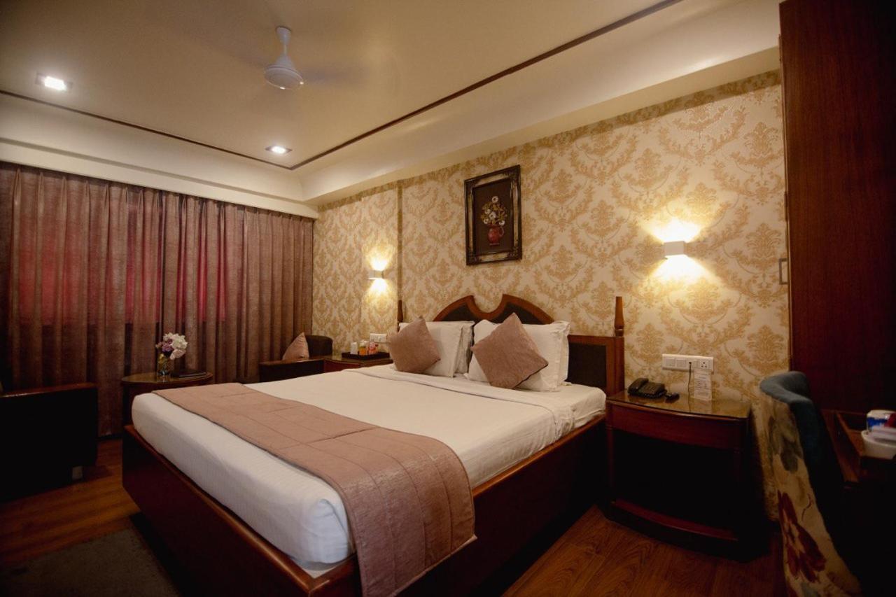 Hotel Punjab Palace Rāipur Esterno foto