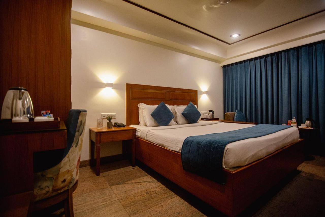 Hotel Punjab Palace Rāipur Esterno foto
